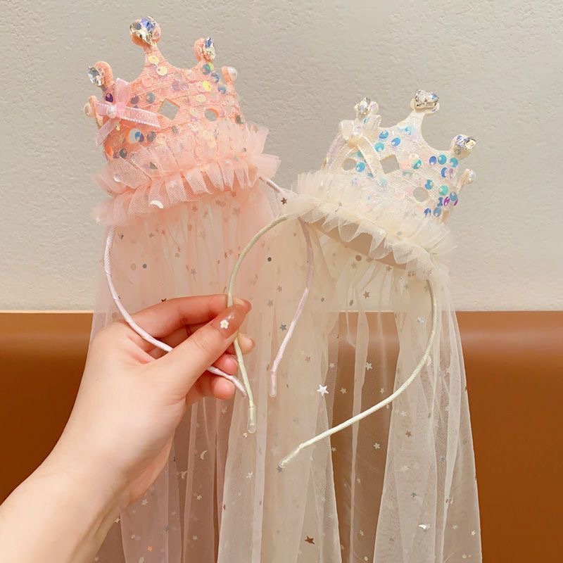 Corone e Fasce per Capelli da  - Glitter Tablecloth recensione e prezzo